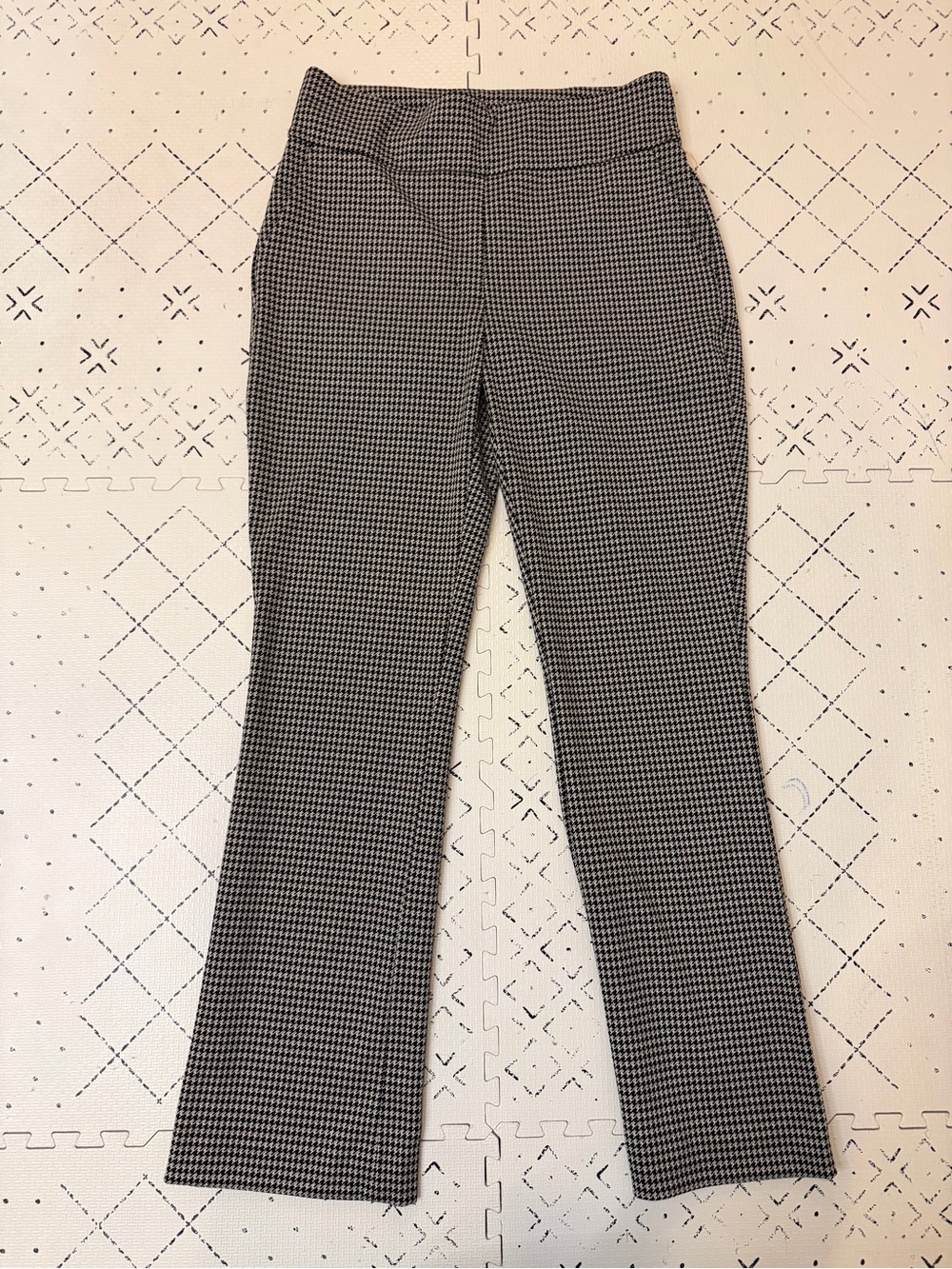 Express pull in straight pants M